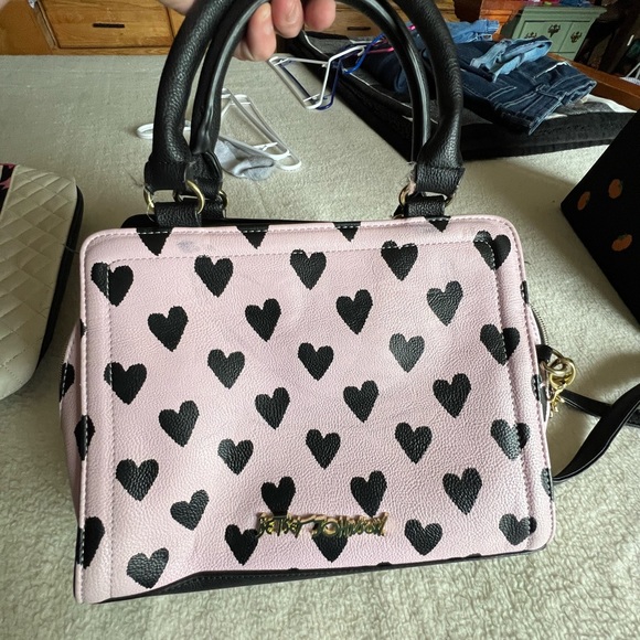 Betsey Johnson purse like new - Picture 2 of 11